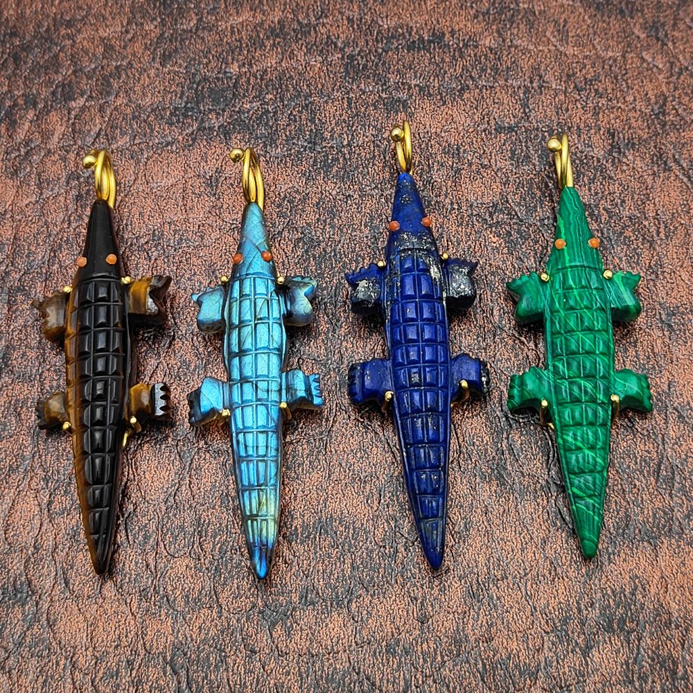 Unique Labradorite Gemstone Crocodile Pendant Hand-Carved Alligator Animal Charm Necklace Gold Plated Boho Tribal Jewelry – Selling Per Piece