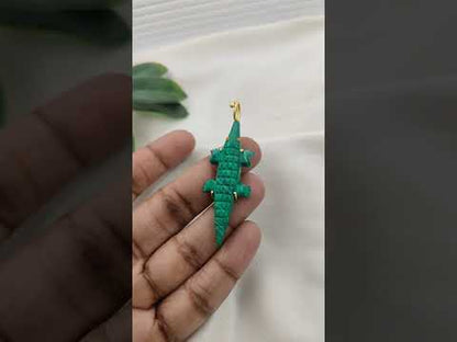 Tiger’s Eye Gemstone Crocodile Pendant for Necklace Hand-Carved Alligator Animal Charm Gold Plated Tribal Boho Jewelry for Unisex – Selling Per Piece